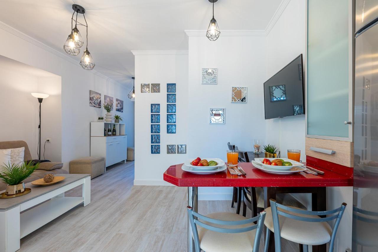 797 Holiday Rentals- Apartamento En Aloha Playa Frente Al Mar Benalmádena Zewnętrze zdjęcie