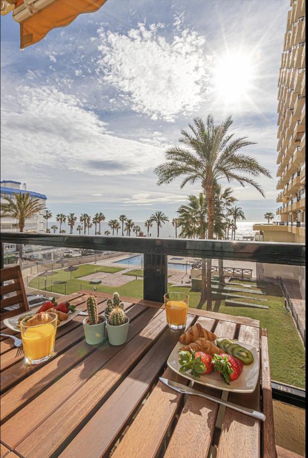 797 Holiday Rentals- Apartamento En Aloha Playa Frente Al Mar Benalmádena Zewnętrze zdjęcie